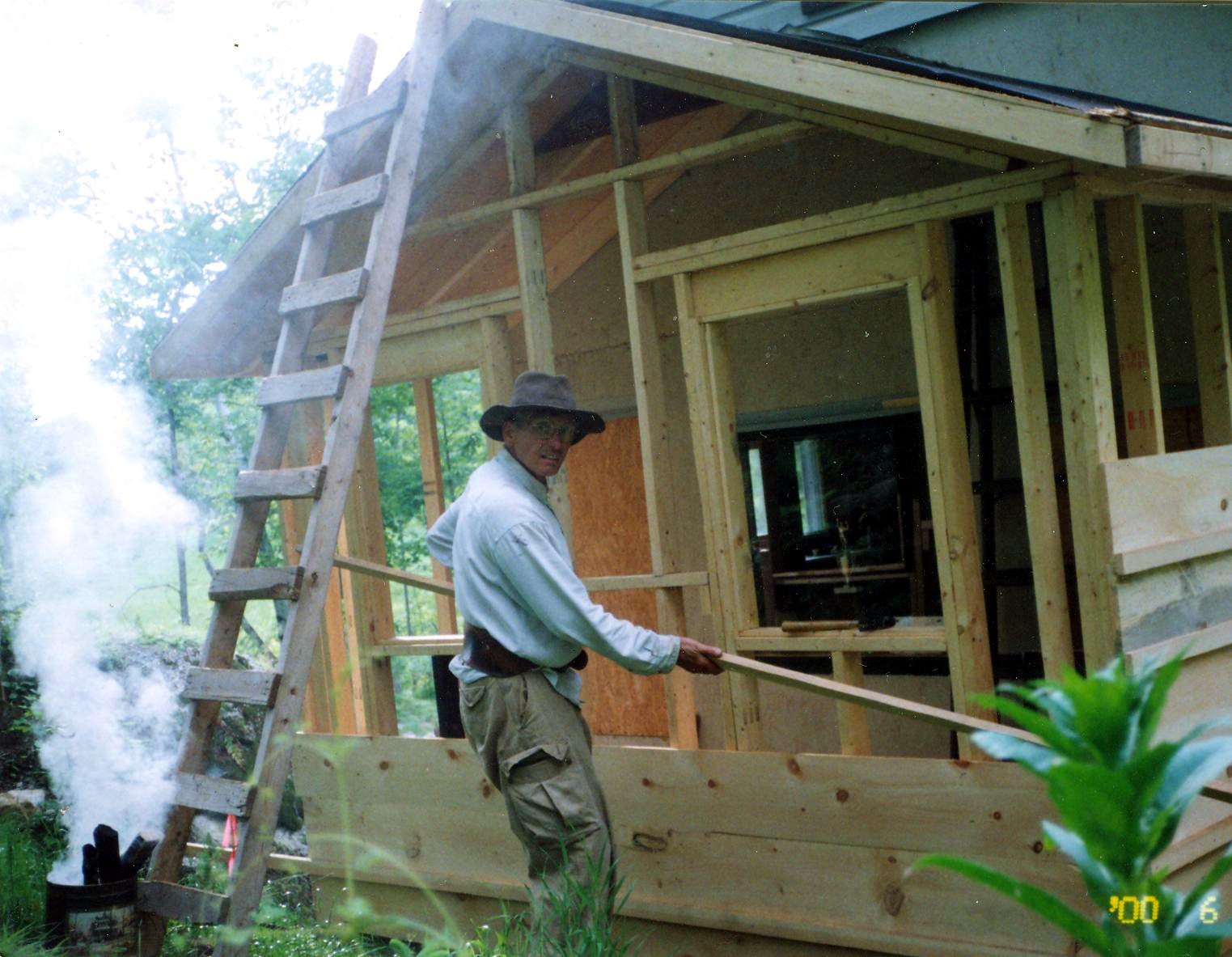 Barry-L-Ruban-Building-Cabin