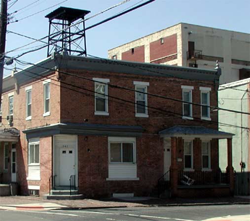 941 Mechanic Street near South 10th Street, April 2004