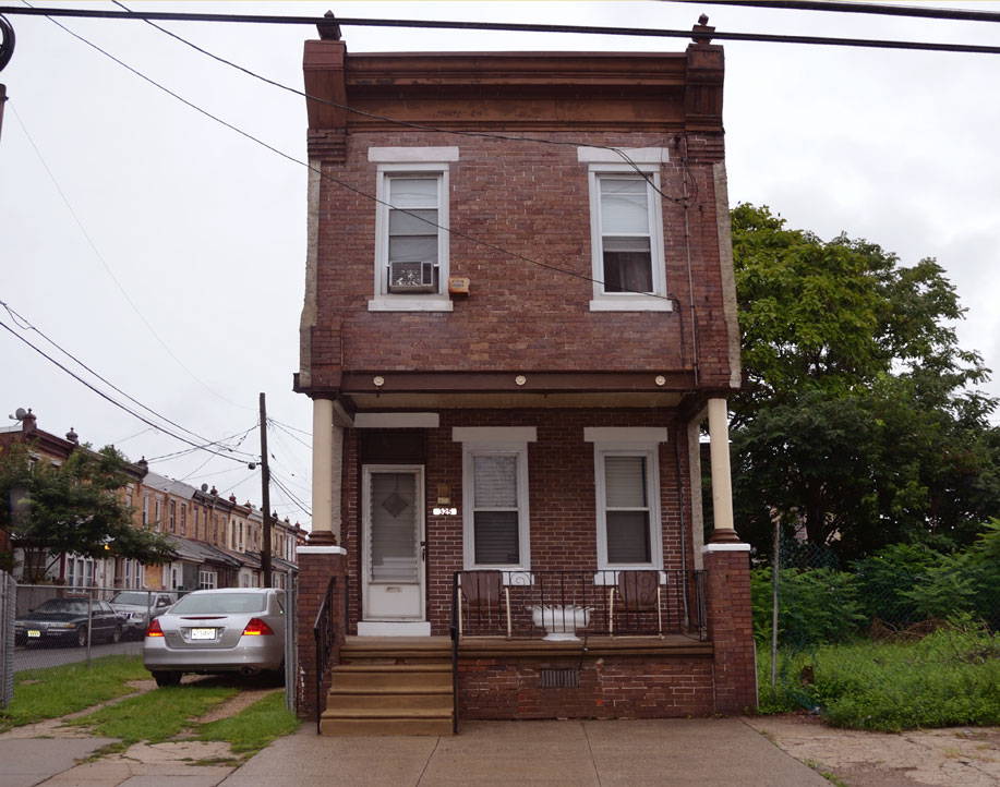 325 North 10th Street, August 27, 2011