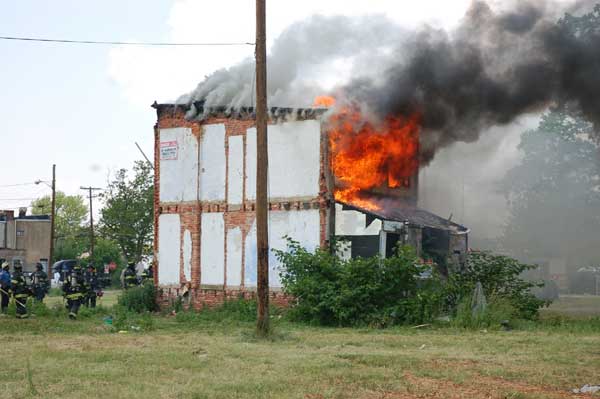 528 Borton Street, the last house on Borton Street, engulfed in flames, June 1, 2008