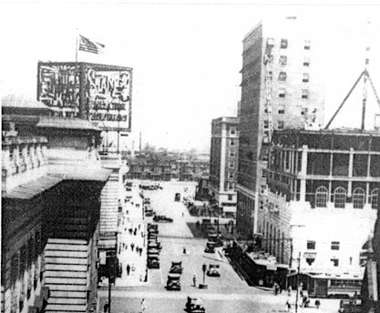 100 Block North Broadway, 1928, looking south from roof of Munger and Long Building