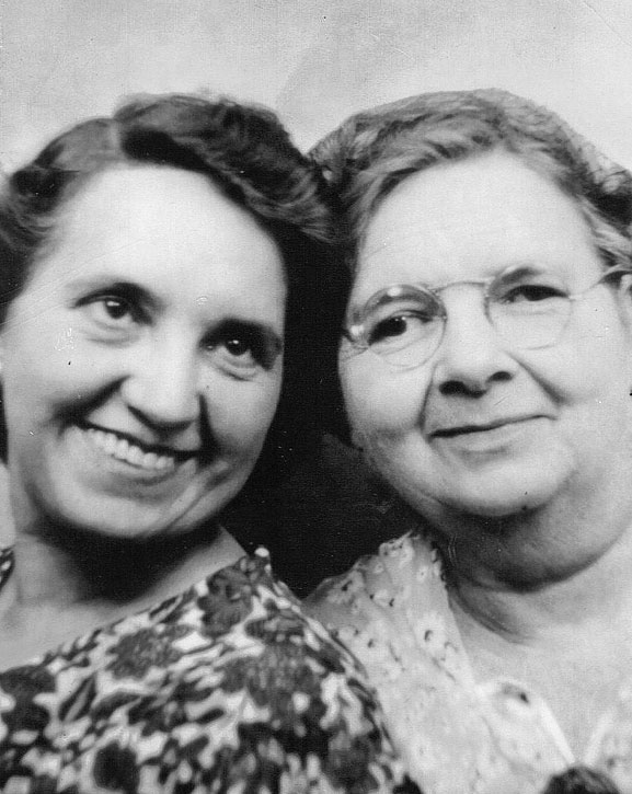 Bertha and Ida Carlin