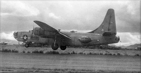 VP-119 PB4Y BUNO W419 'Elizabeth Ann', Clark Field 1945