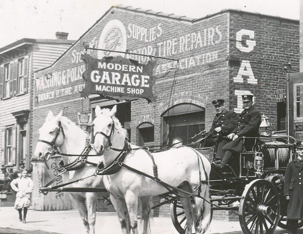 613 Kaighn Avenue, Modern Garage / General Plate Glass, c.1910s