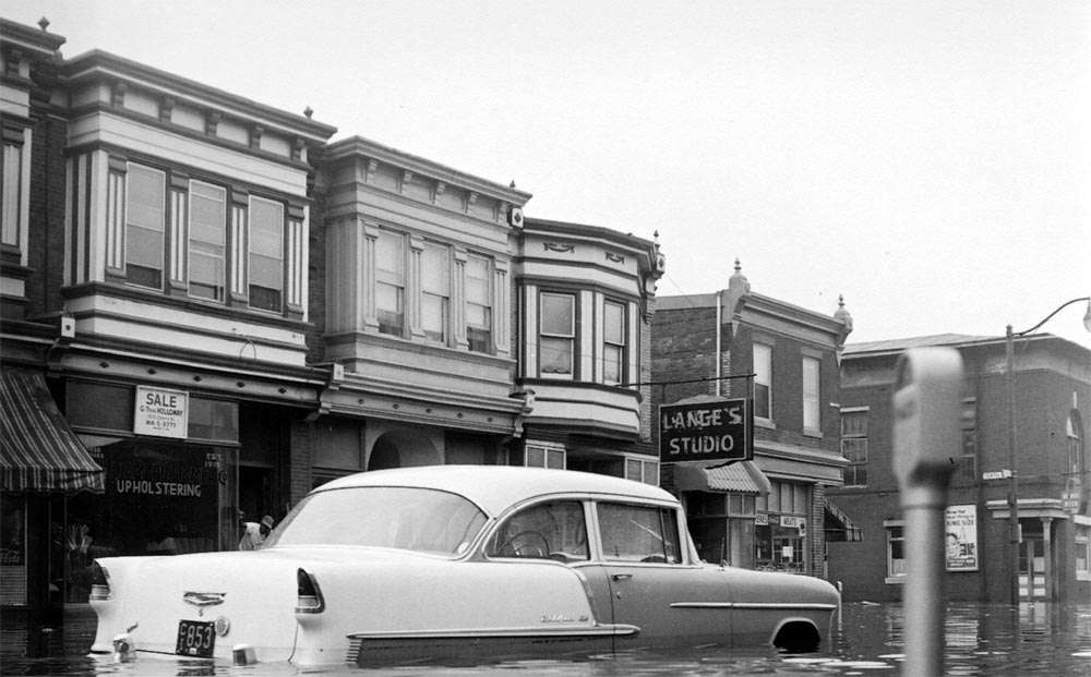 942-1006 Kaighn Avenue flood, August 11, 1958, Bob Bartosz (view 1)
