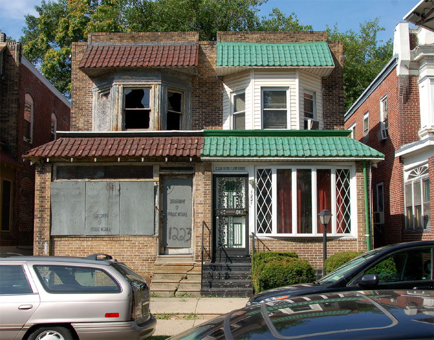 1221-1223 Langham Avenue, July 2, 2011 (alternate view)