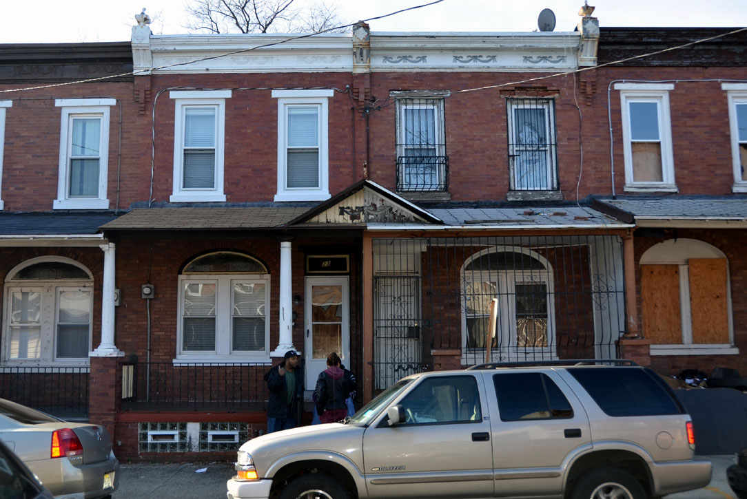 23 and 25 Leonard Avenue, December 3, 2011