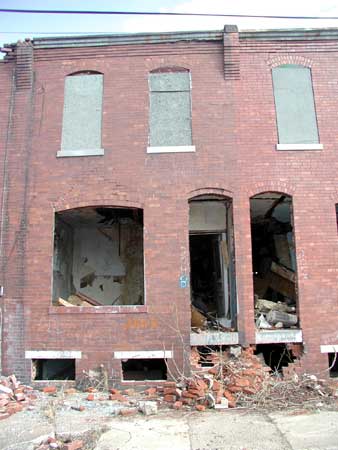 2048 Arlington Street interior — February 7, 2004