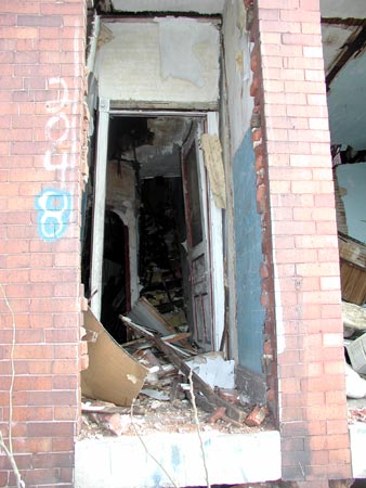 2048–2054 Arlington Street interior — February 7, 2004