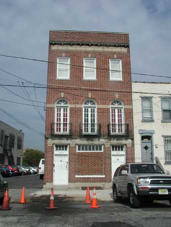 333 Arch Street October 3 2003