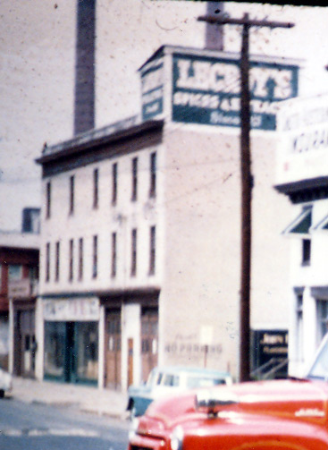 413-421 Arch Street 1952