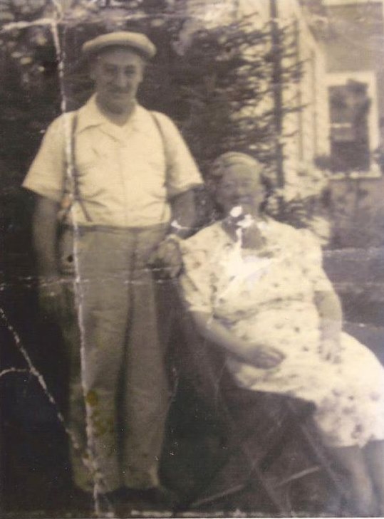 Joseph and Alice G. Flemming, 218 North 12th Street, Camden, circa 1920