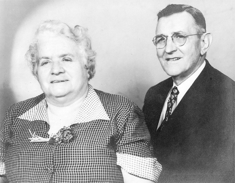 Walter G. and Blanche E. Connell, 21 North 22nd Street, 1952