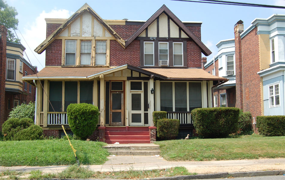 1465-1467 Baird Avenue, August 2, 2006
