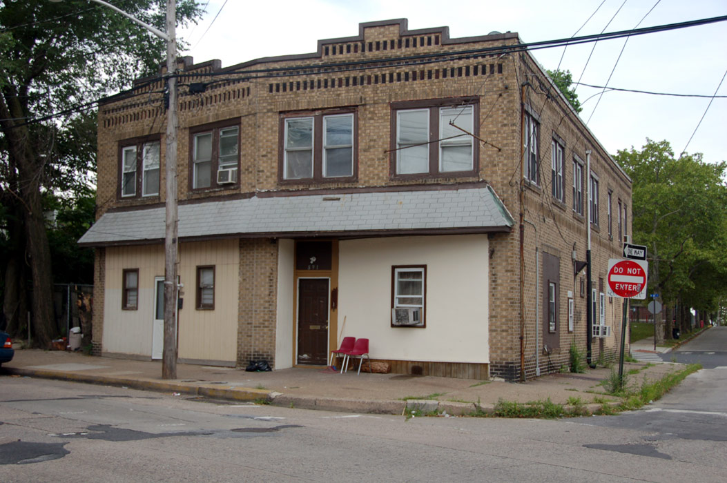 889-891 North 27th Street, July 2011