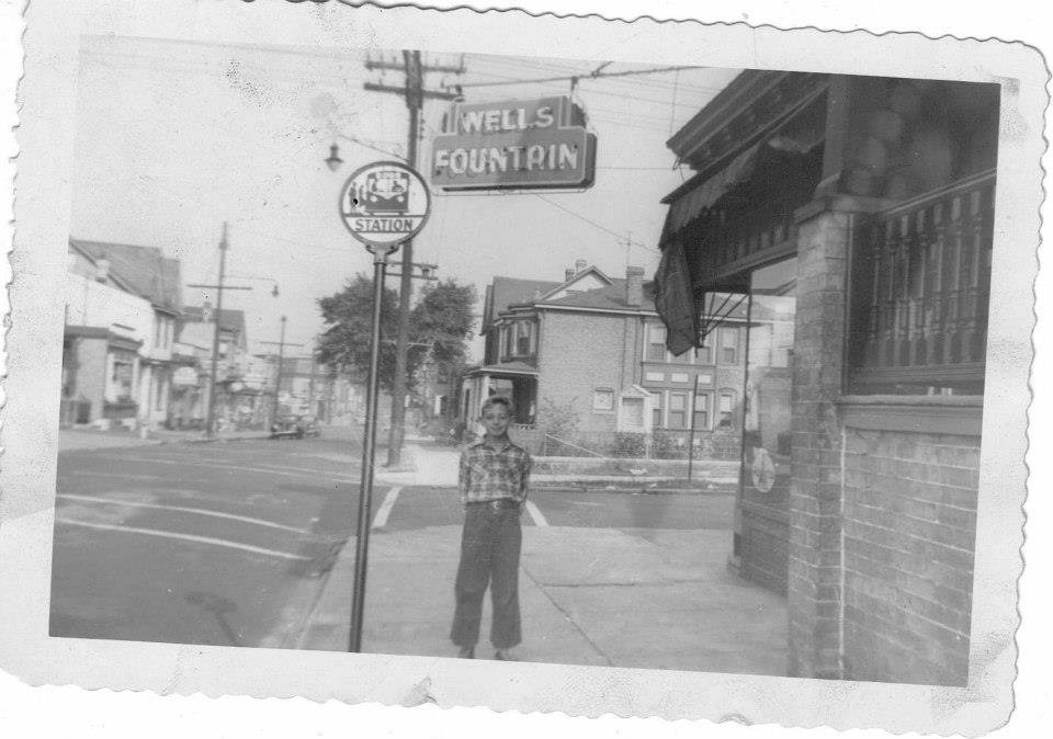891 North 27th Street at Hayes Avenue — Dougie Wells's, c. 1955