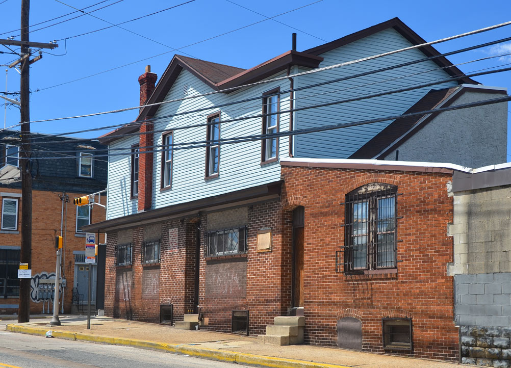 1000 North 27th Street, looking south, August 2011