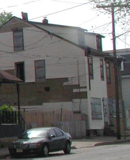 858-860 North 27th Street, May 2005