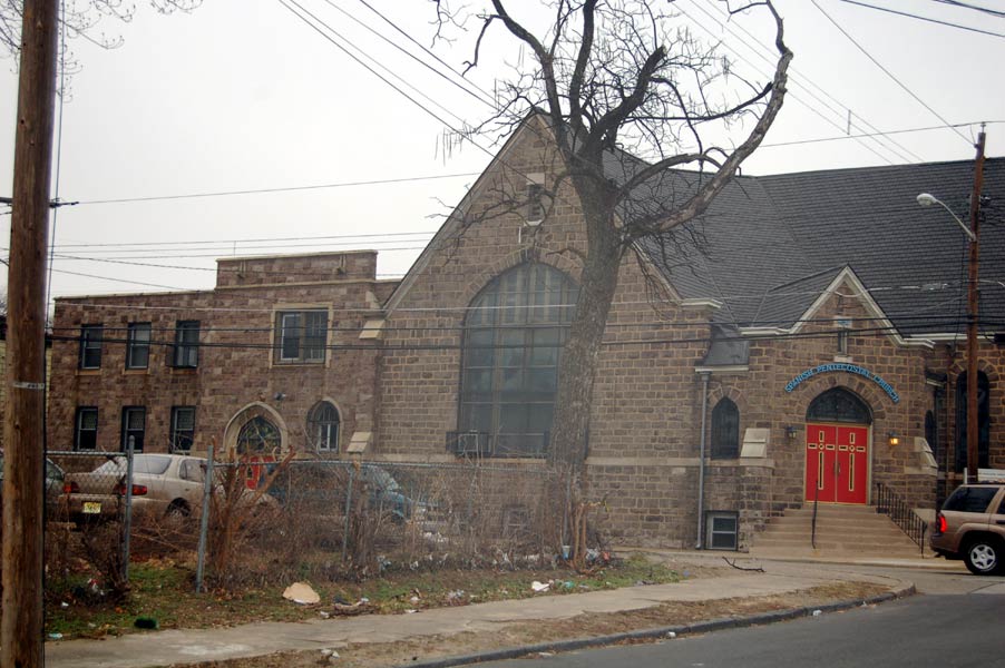 North 27th Street at Cramer Street, January 2008