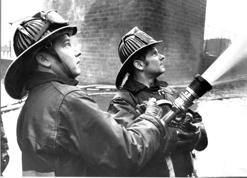 Ernie Fagan and Leon Johnson at Mickle School fire, 1971