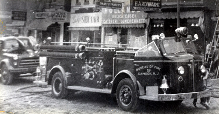 2400 Block of Federal Street, 2 Alarm Fire, 1956
