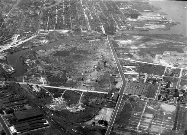 Aerial view of the Moro Phillips Tract, Camden, NJ, 1941