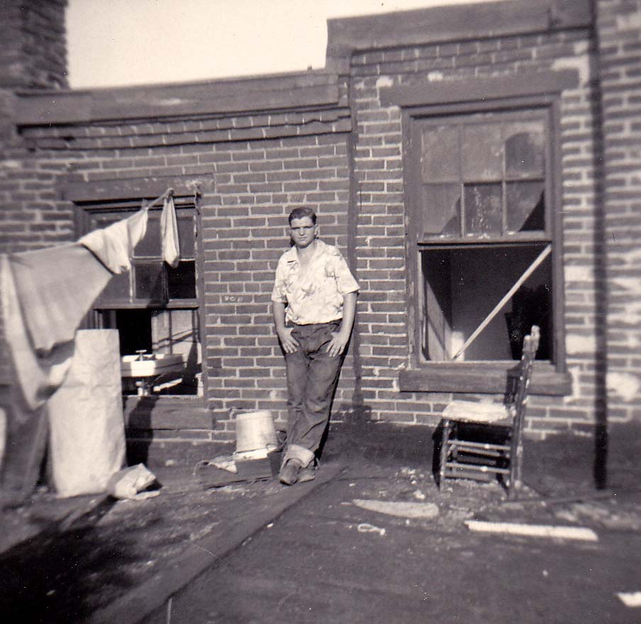 Unknown, Ablett Village