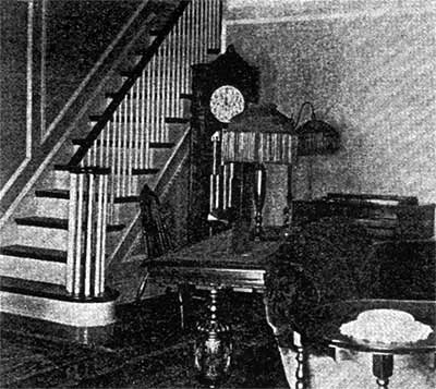Interior of a Leon Todd home, 1925