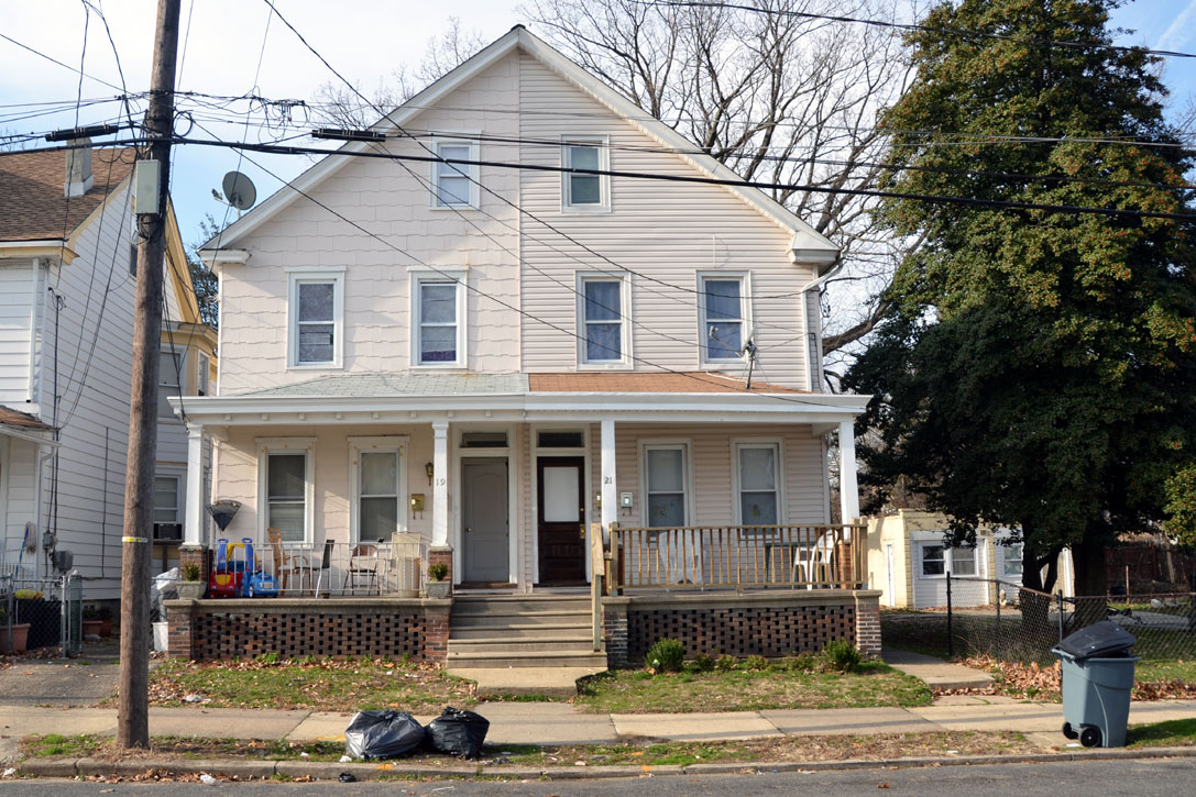 19-21 North 33rd Street, December 2011