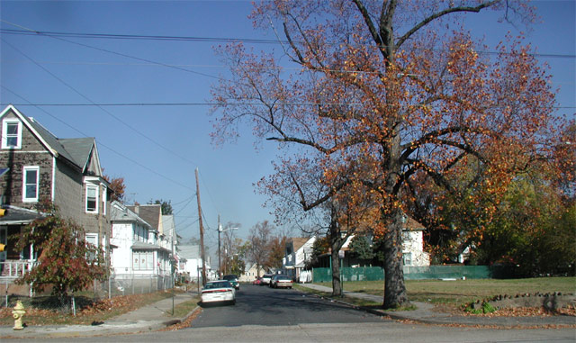 Unit Block of North 33rd Street, third view, November 2005