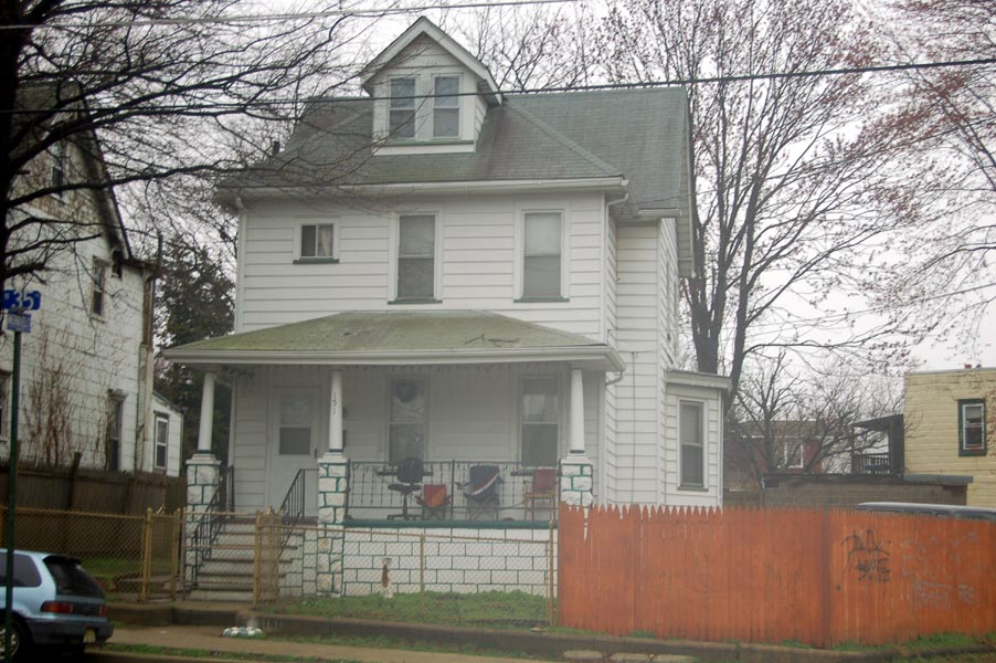 151 North 35th Street, April 3, 2009