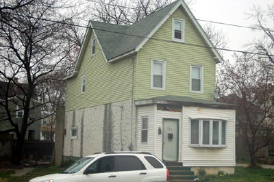 130 North 35th Street, April 3, 2009