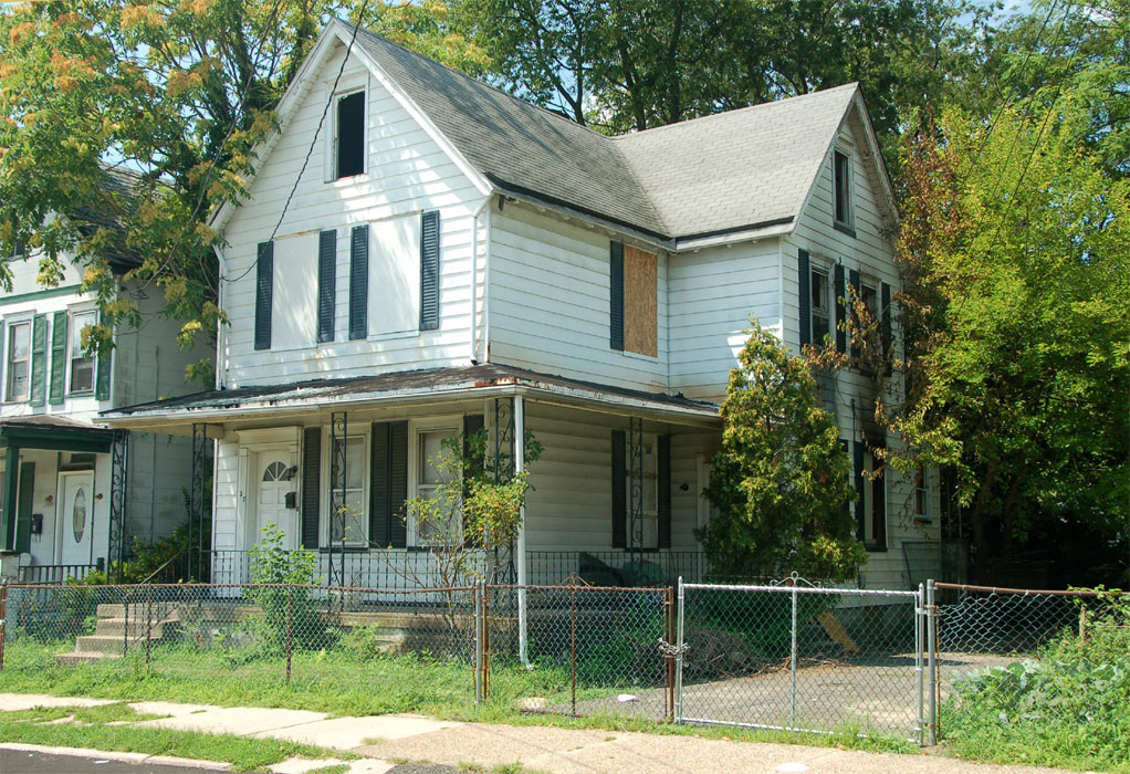 27 South 36th Street, vacant after fire July 29, 2011