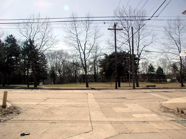 Looking south towards Federal Street from North 39th Street, March 13, 2004