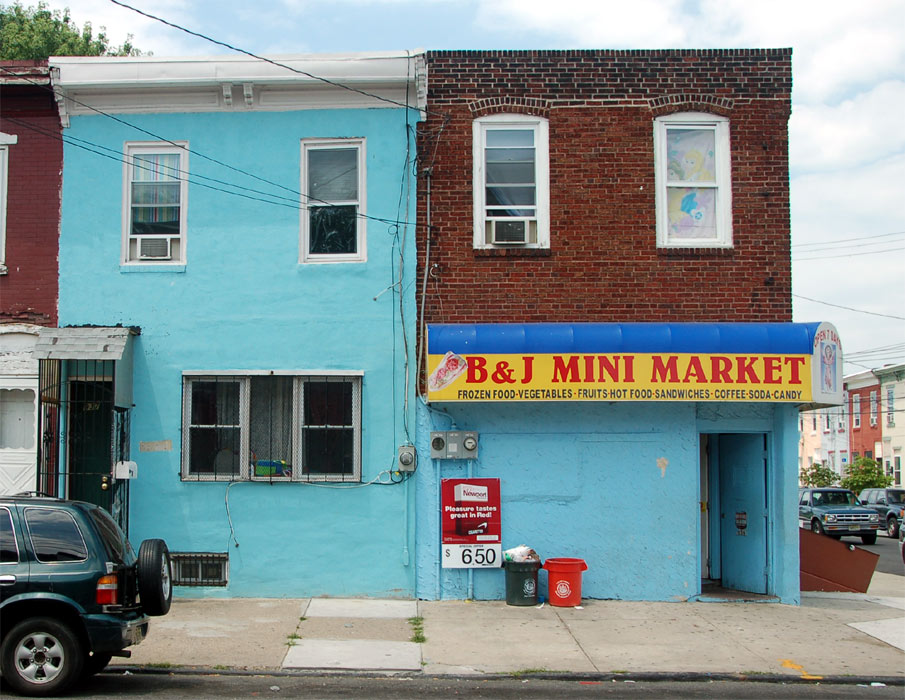 939 & 937 North 3rd Street, July 5, 2011. 2011 B&J Mini Market.
