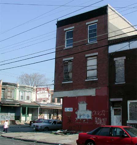 938 North 3rd Street. 1908-1966 Lynch's Cafe 1941-1943 Club Royal 1990s-1994 R & R Bar.