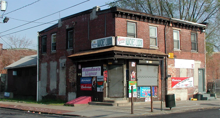 601 & 603 North 3rd Street 1970s-2004 Mancine's Liquors.