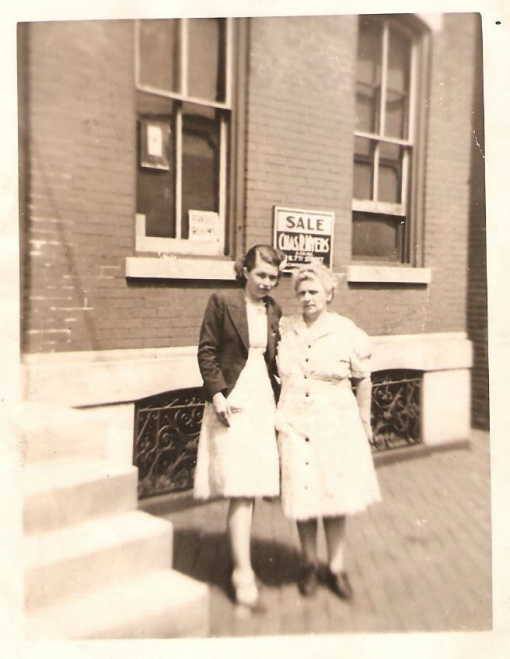 323 North 3rd Street. 1917-1943 Harry W. Peacock & Family retired bartender Harry & Augusta Peacock Lewis Rebstock (son-in-law) Lillian Rebstock (d...