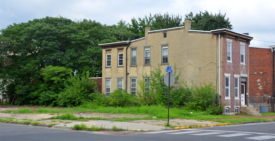 Intersection of South 3rd Street & Mt. Vernon Street. Looking East on Mount Vernon from the 200 Block - August 2011. Southwest Corner - August 16, ...