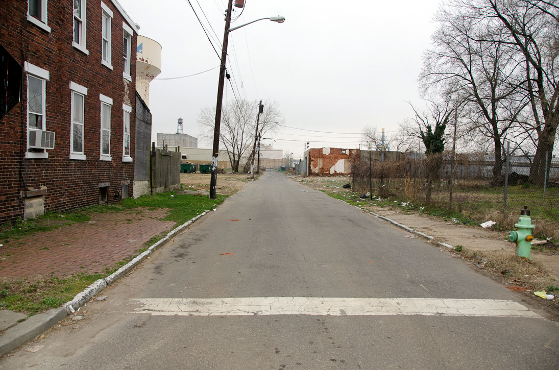 Intersection of South 3rd Street & Sycamore Street — March 16, 2012. Looking west on Sycamore Street from South 3rd Street