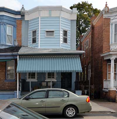 900 block of North 4th Street