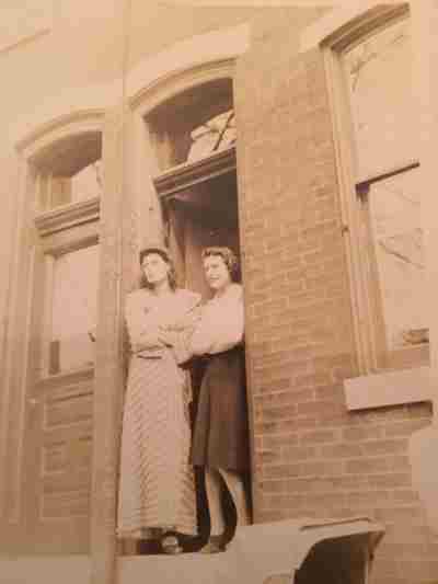 608 North 4th Street — Elizabeth L. Wilde and her sister Florence "Flossy" C. Dooley, about 1940