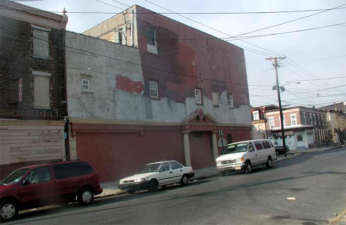 901–909 South 4th Street