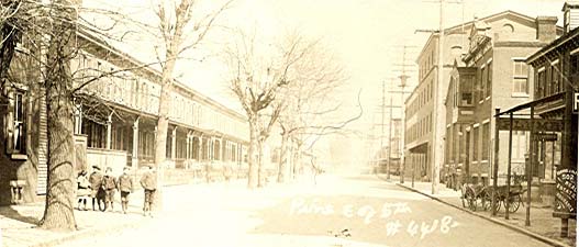 Pine Street east of South 5th Street, circa 1906